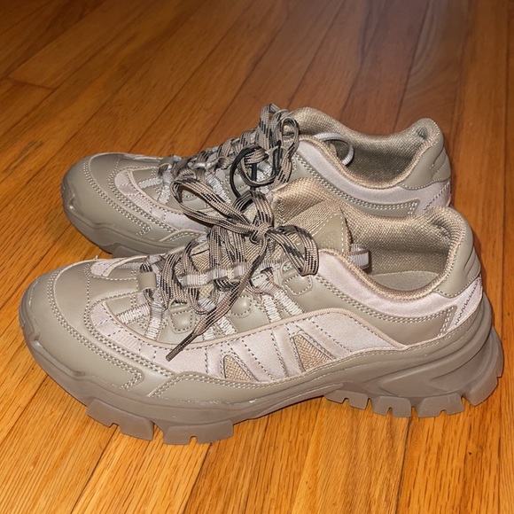 NWT! Zara hiking trainers / size 7.5 - Picture 5 of 5